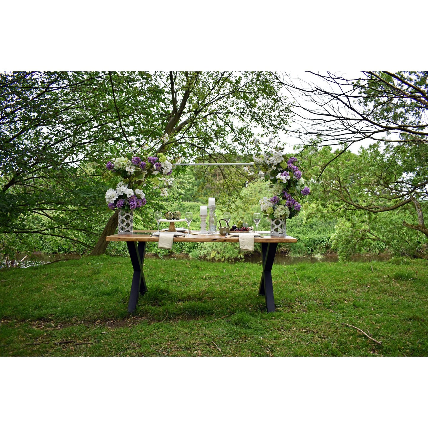 Large Stone Effect Patterned Candle Holder