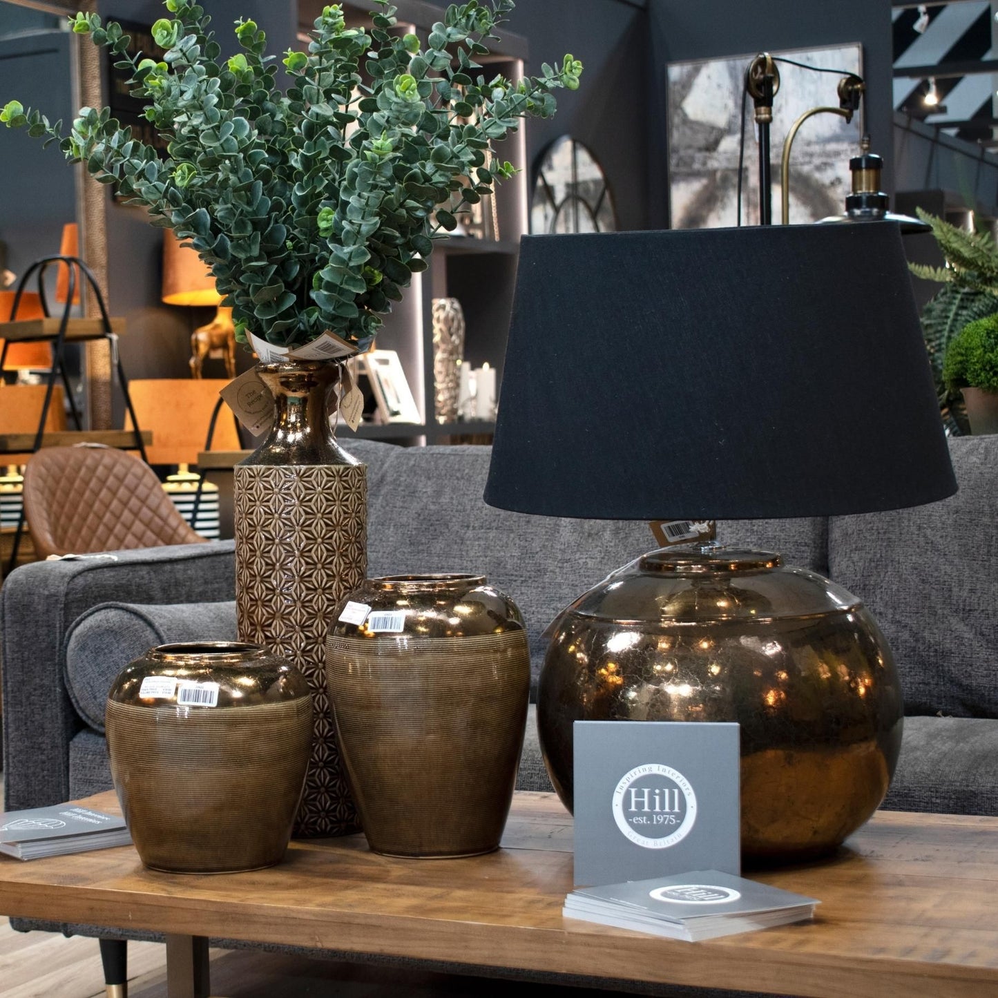 Seville Collection Kubru Vase