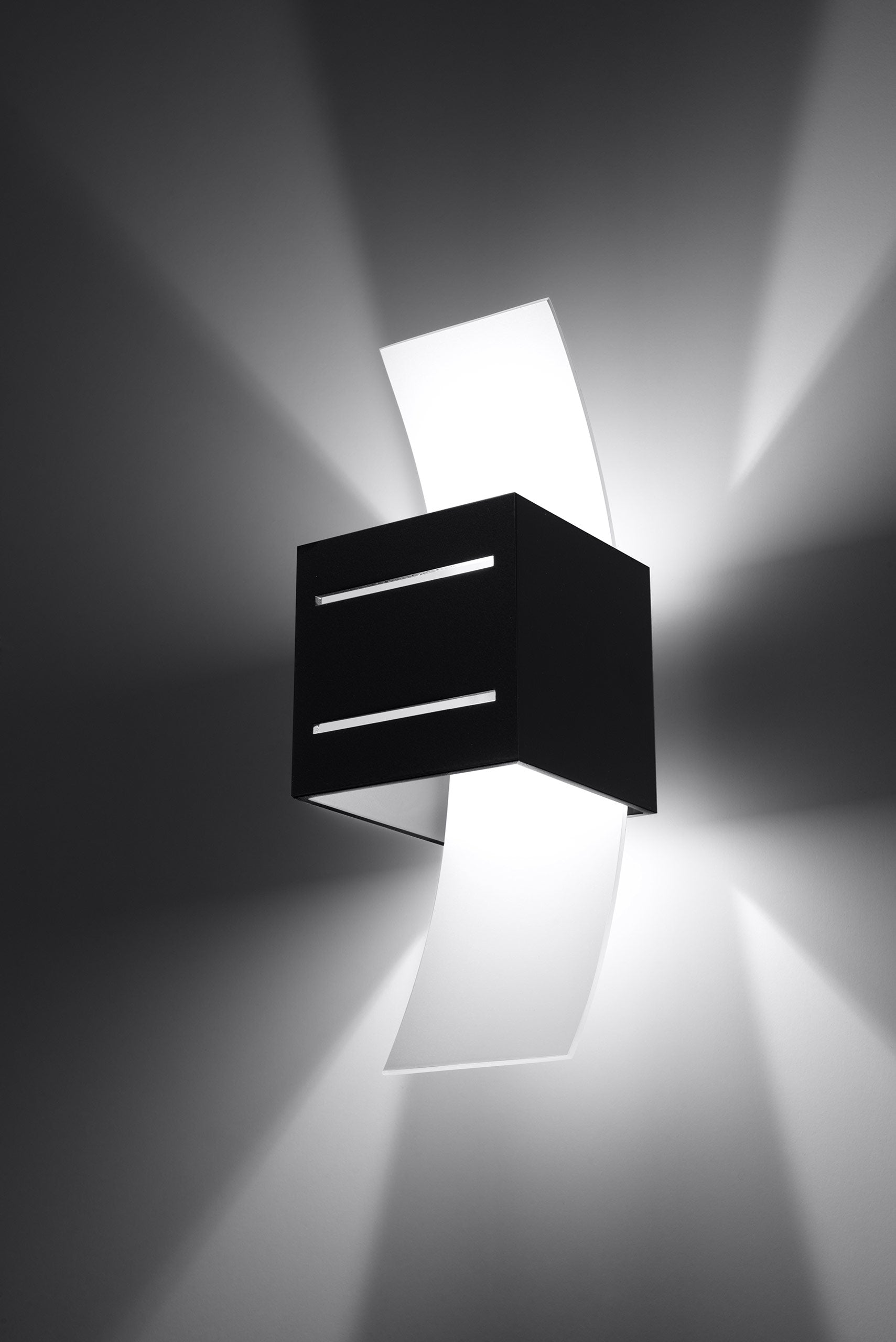 Wall lamp LORETO black