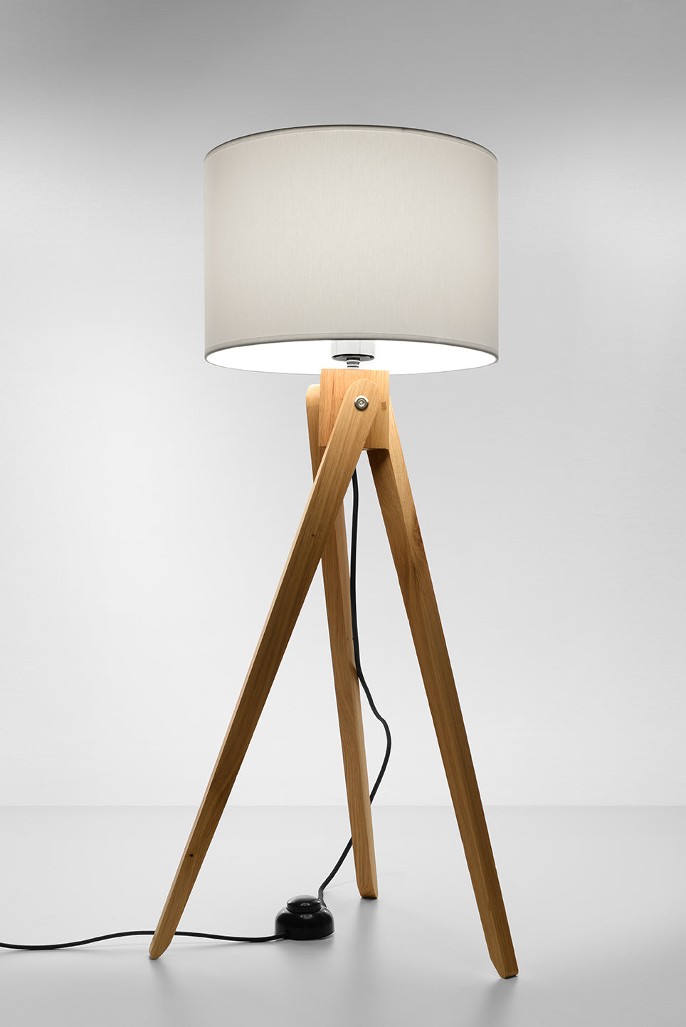 Floor lamp LEGNO 1