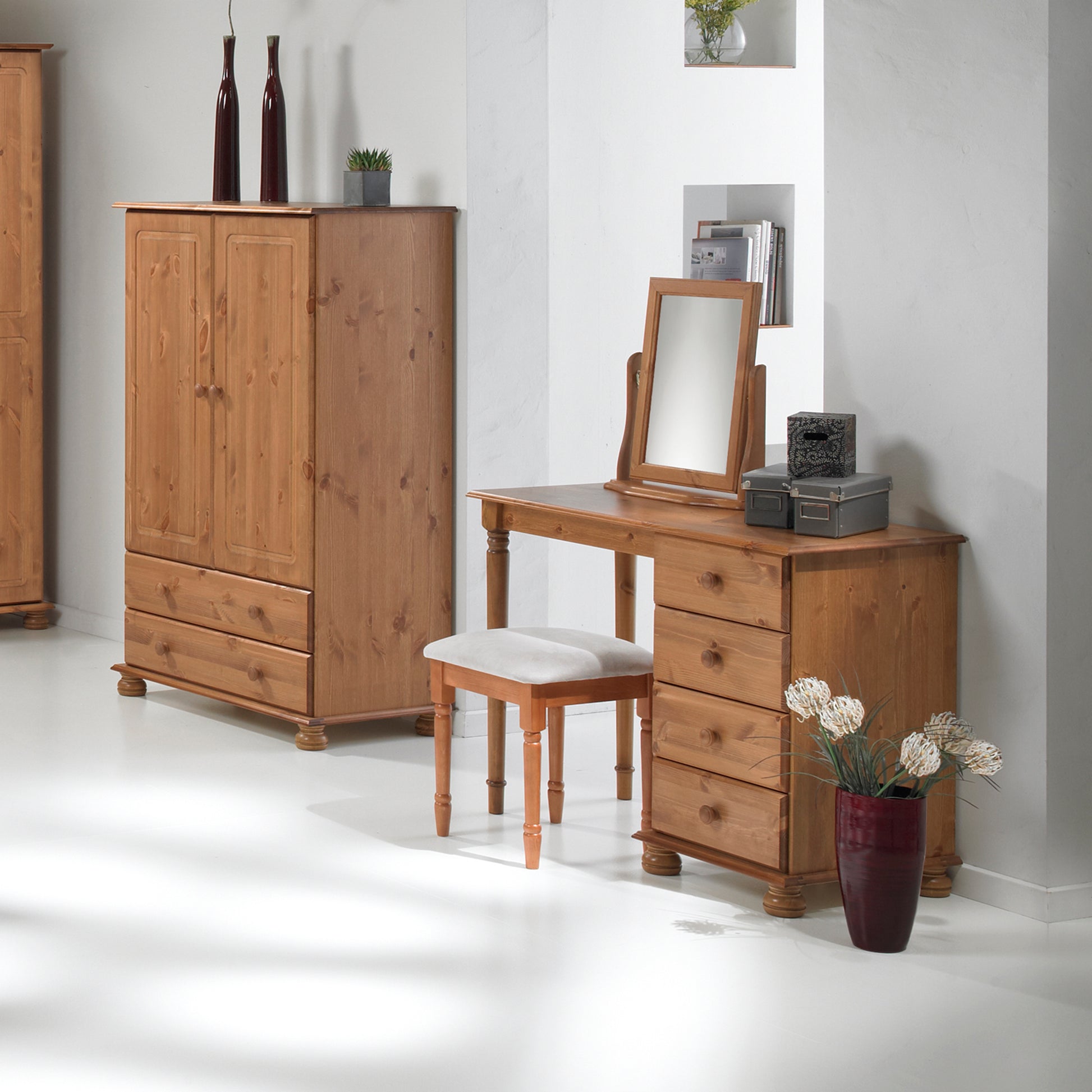 Copenhagen  Single Dressing Table in Pine