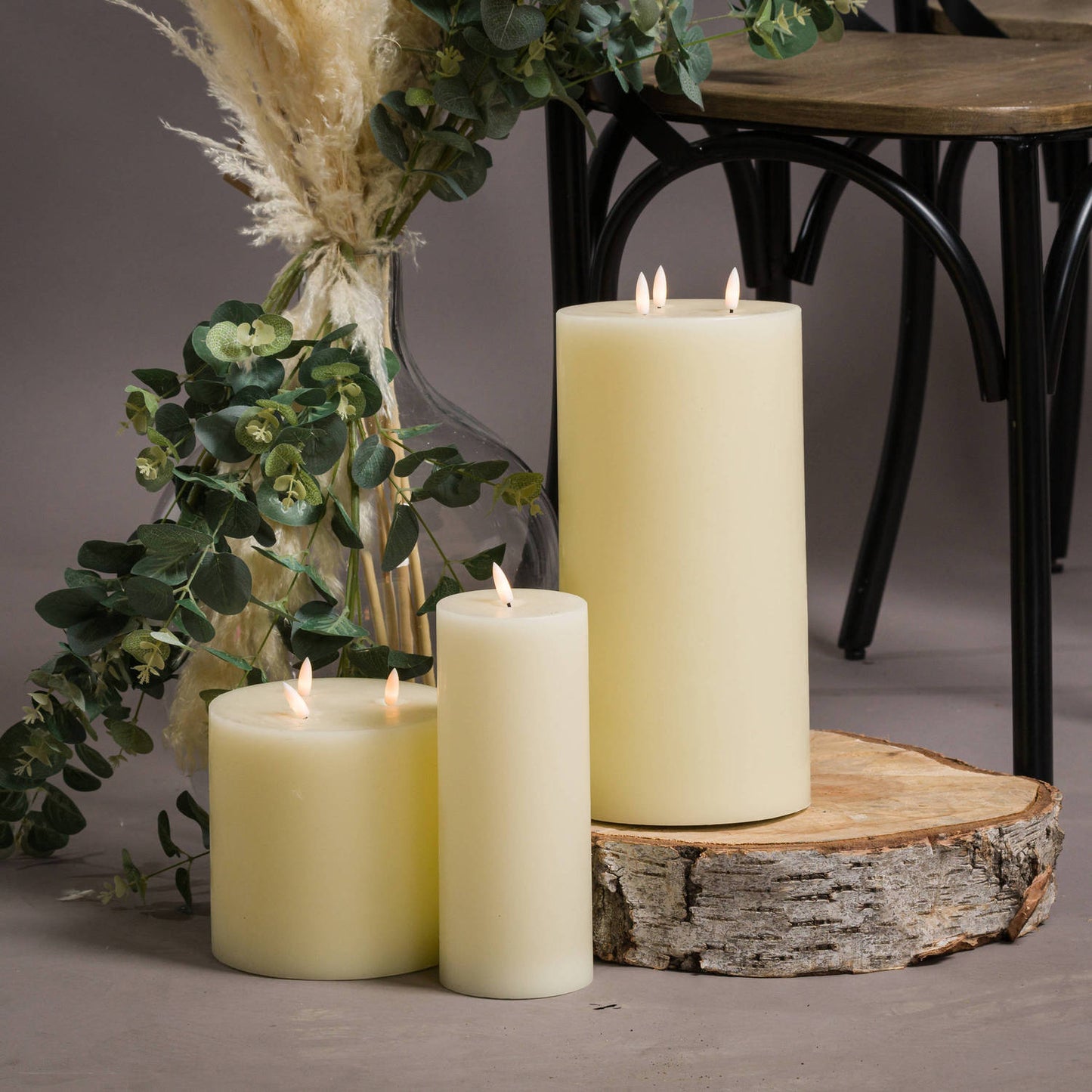Luxe Collection Natural Glow 3 x 8 LED Ivory Candle