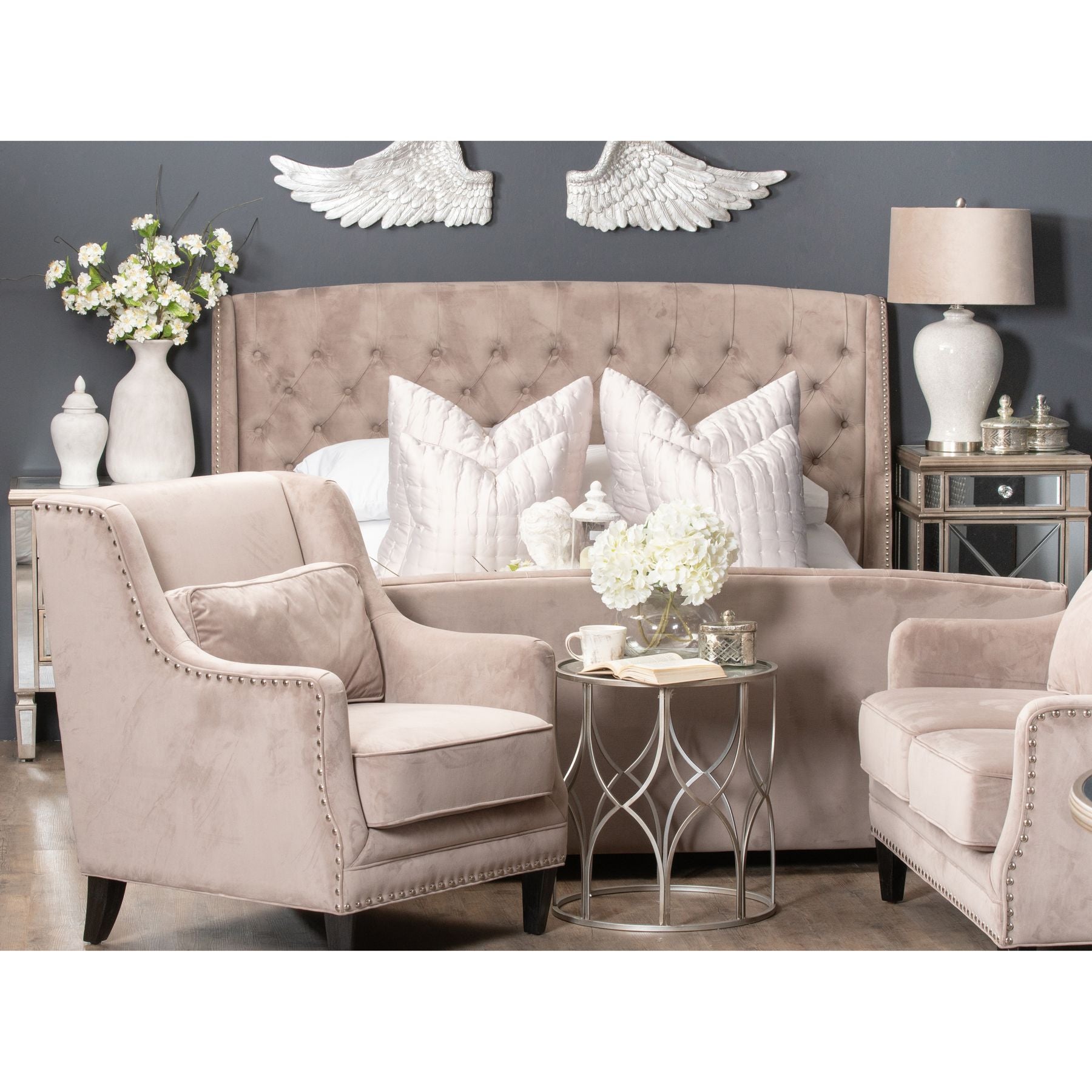 Chelsea Button Pressed King Size Bed