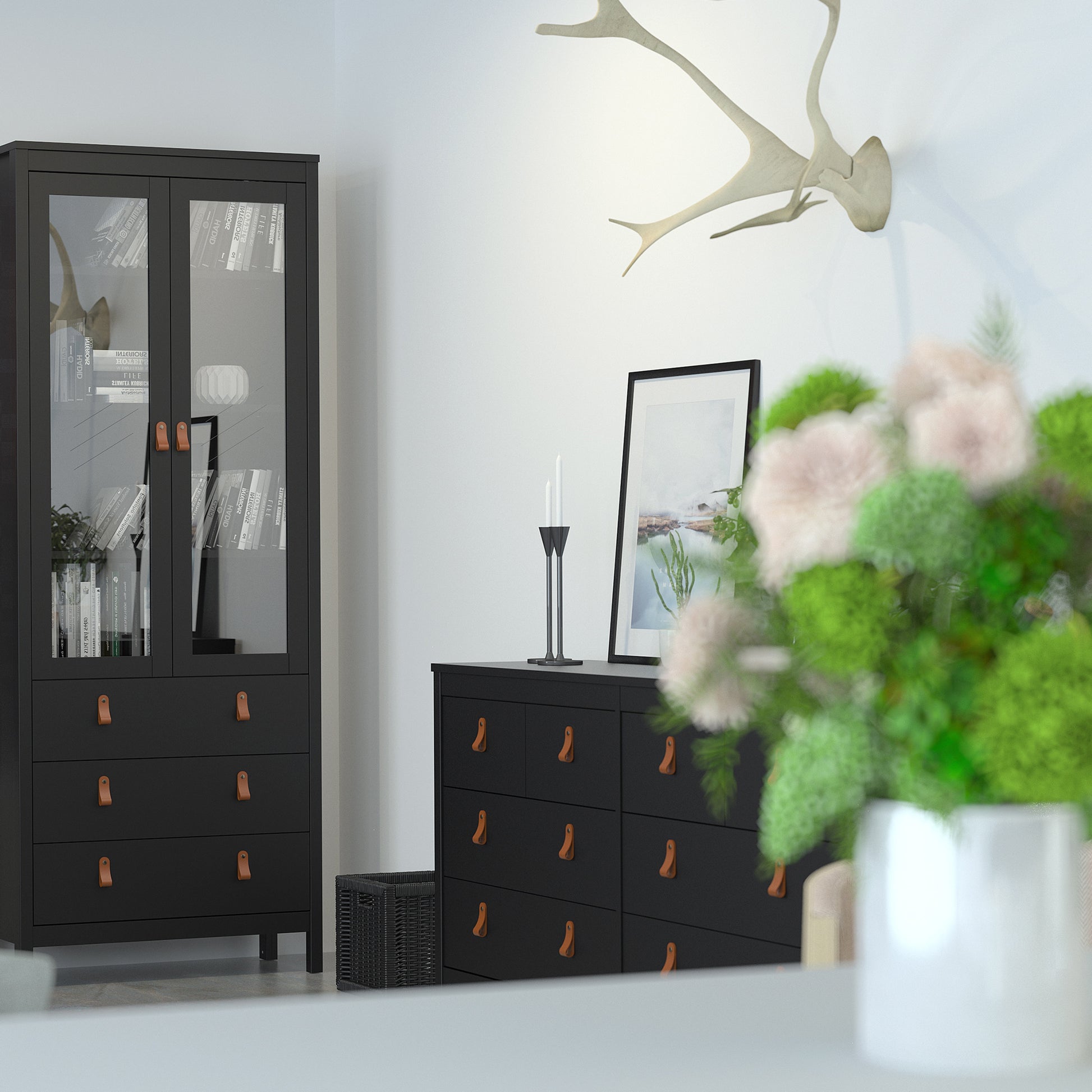 Barcelona  Double dresser 4+4 drawers in Matt Black