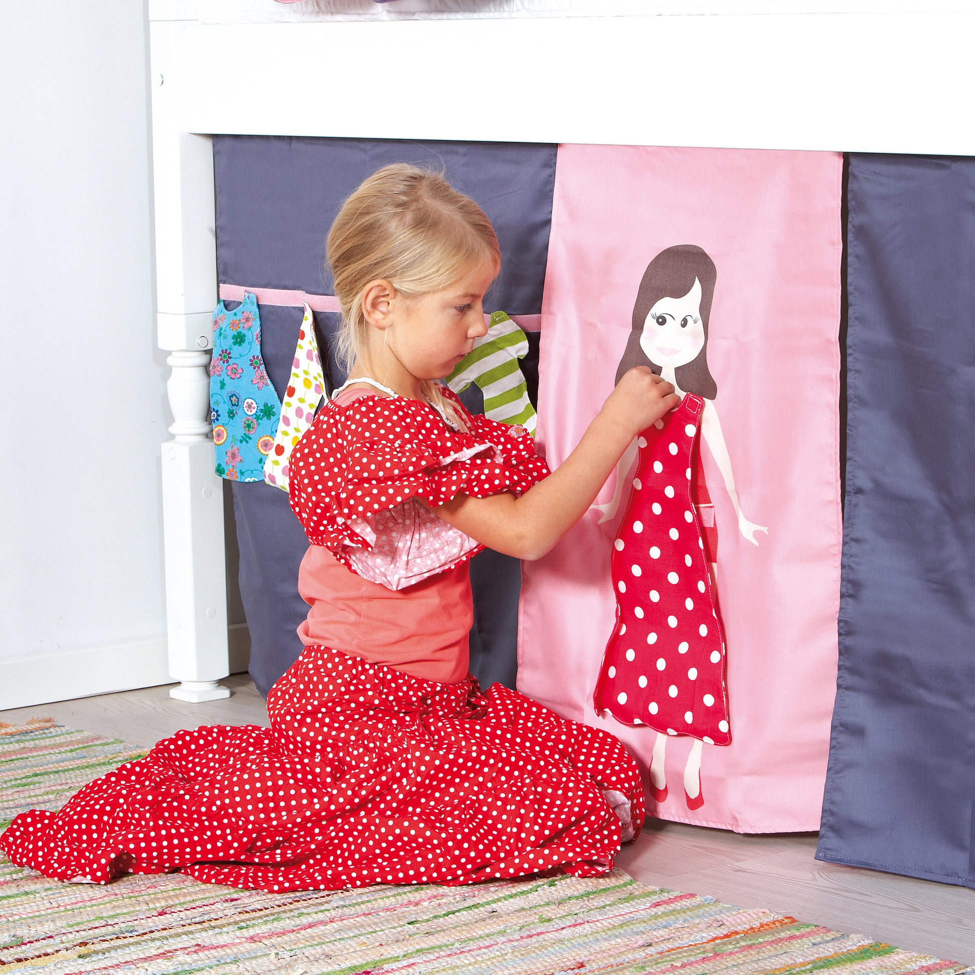 Manis-h  Interactive Dress Up Doll Play Curtain