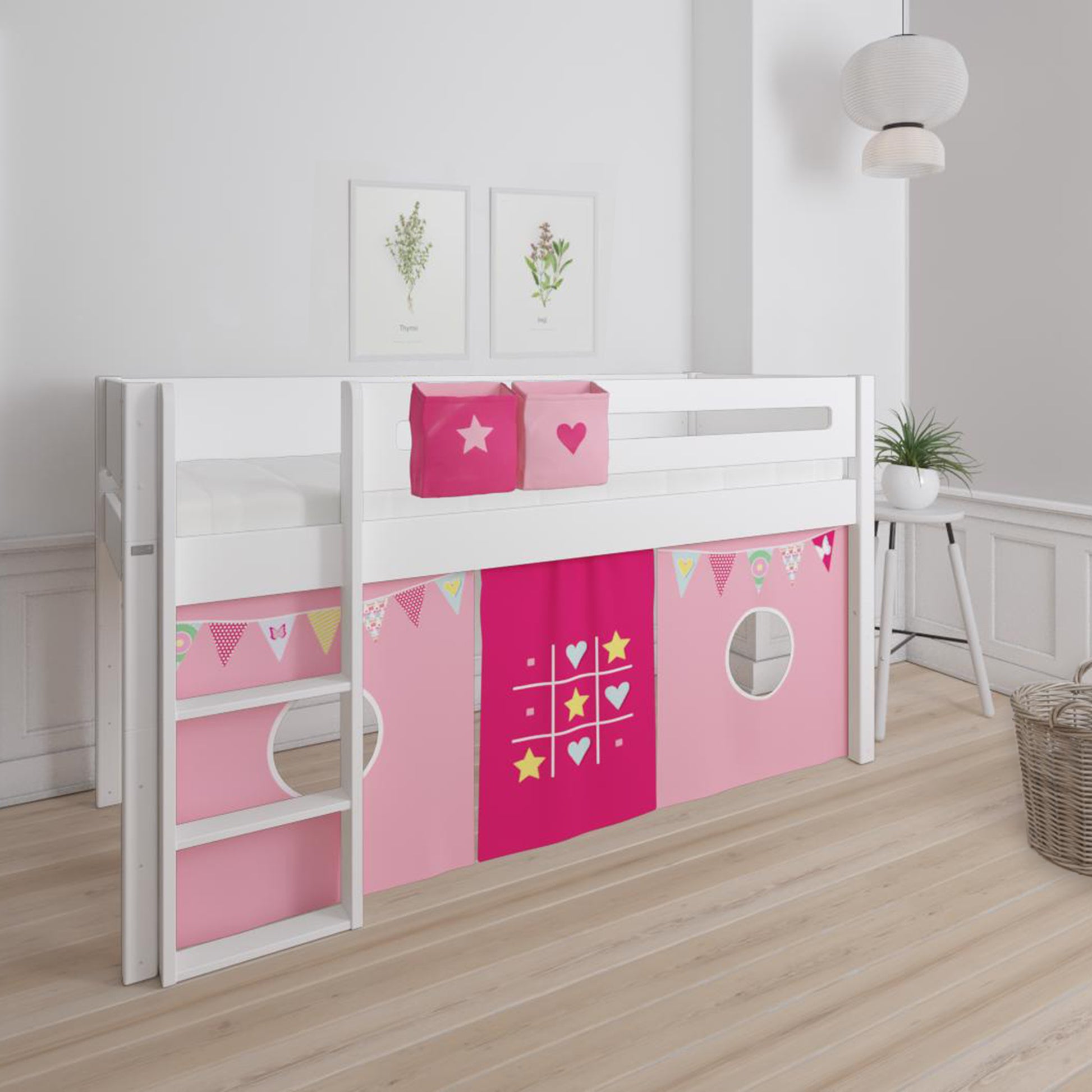 Manis-h  2 Bed Pockets in a Heart & Star Design
